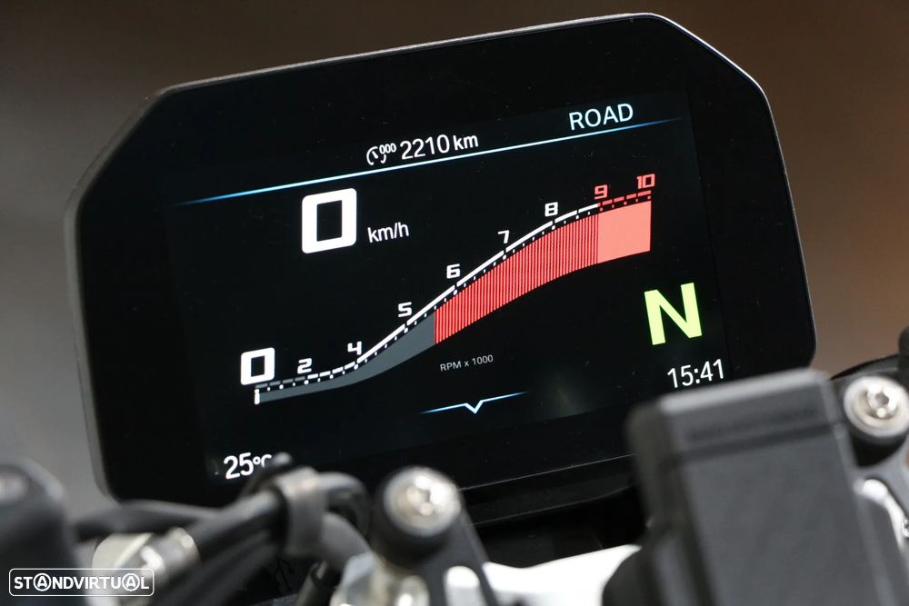 BMW R 1300 R - 6