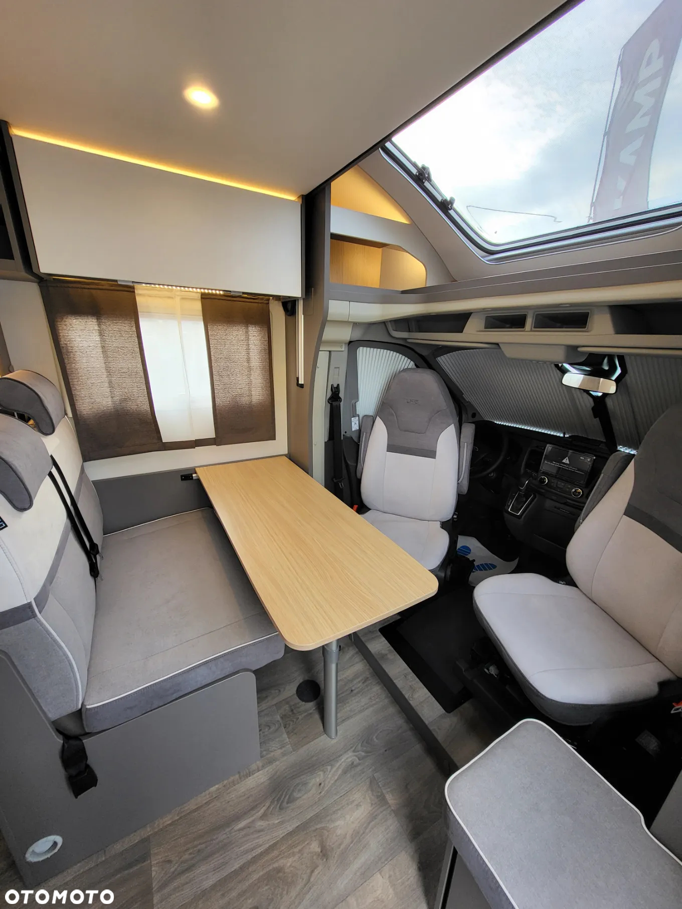 LMC Tourer Lift H664G / Ford Transit - 11