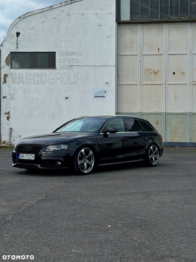 Audi A4 Avant - 1