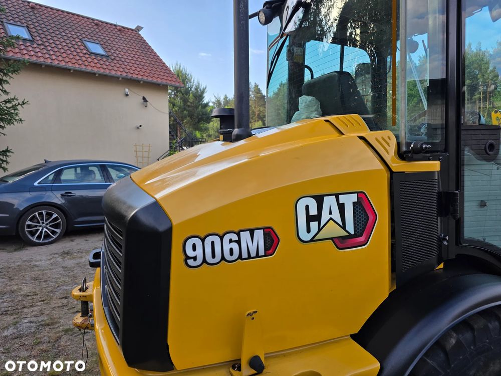 Caterpillar CAT 906 - 33
