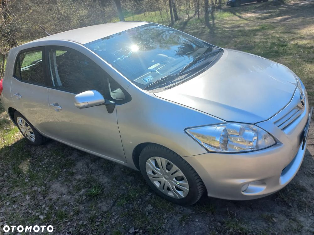 Toyota Auris 1.4 D-4D - 2