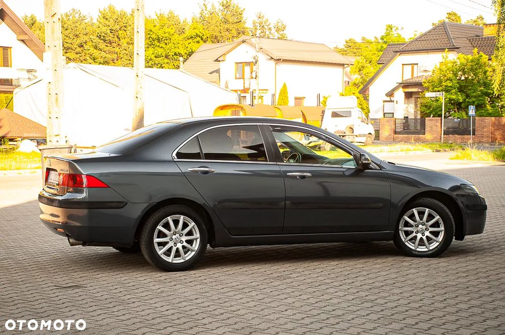 Honda Accord 2.0 Sport - 15