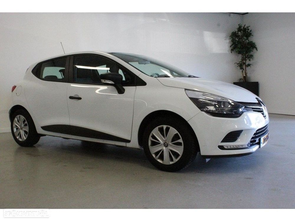 Renault Clio 0.9 TCe Limited - 7