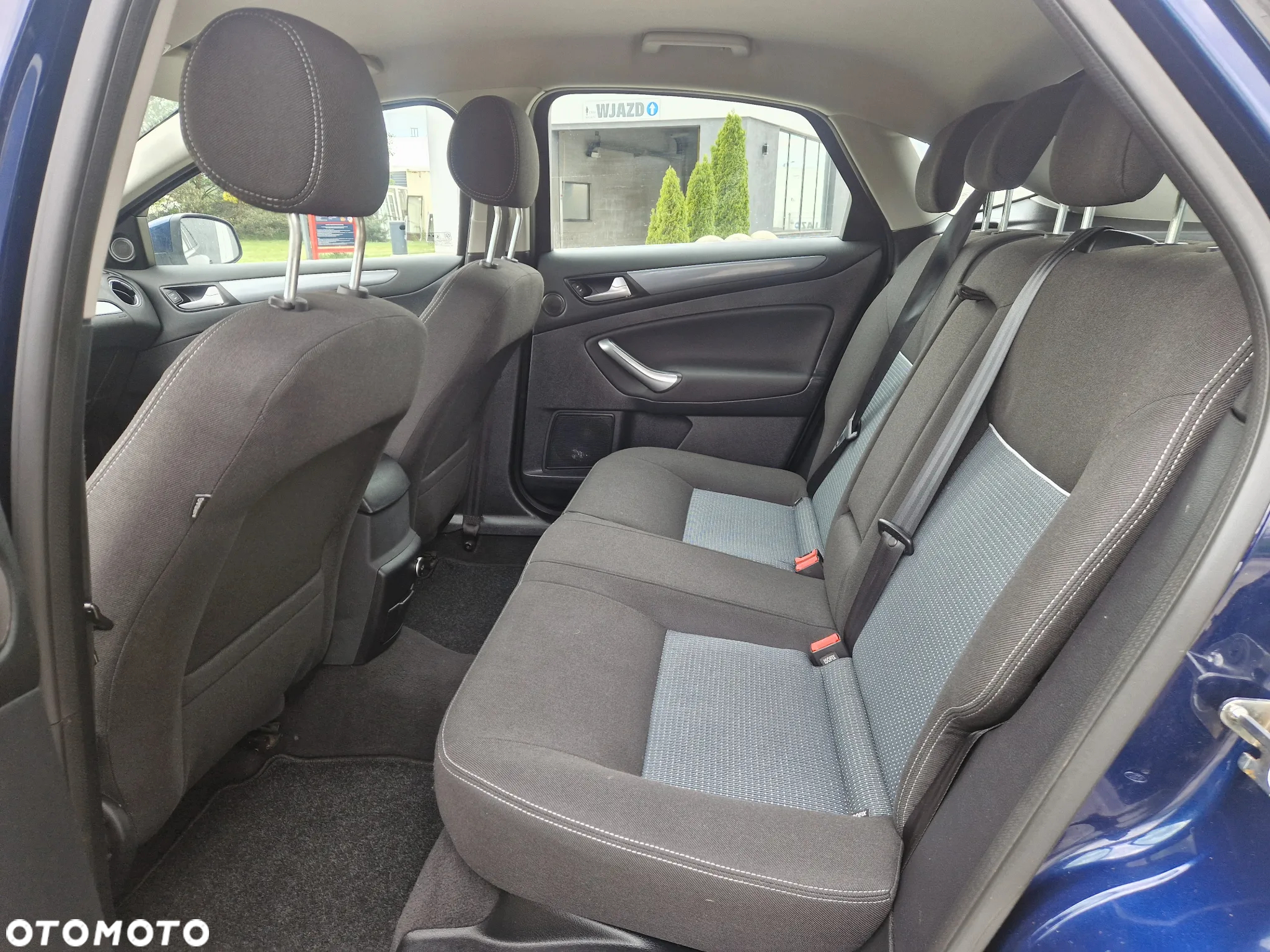 Ford Mondeo 2.0 TDCi Trend - 11