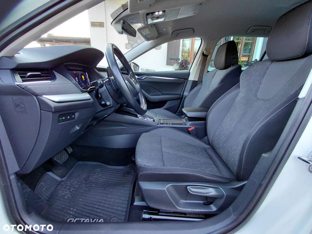 Skoda Octavia 1.5 TSI e-Tec Style DSG - 22