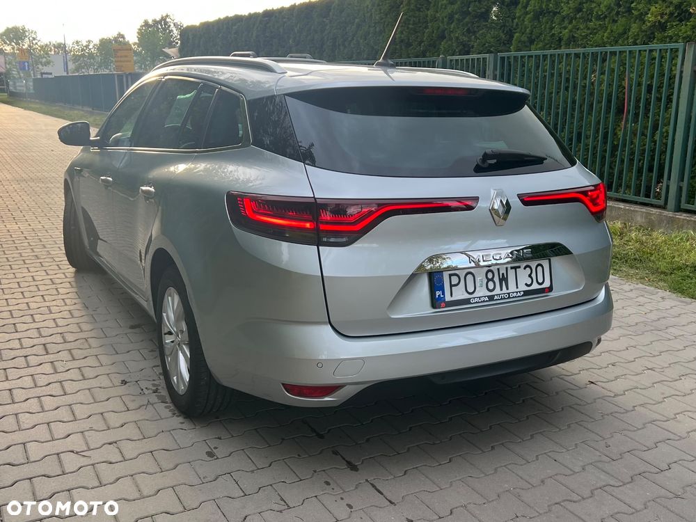 Renault Megane 1.5 Blue dCi Intens - 10