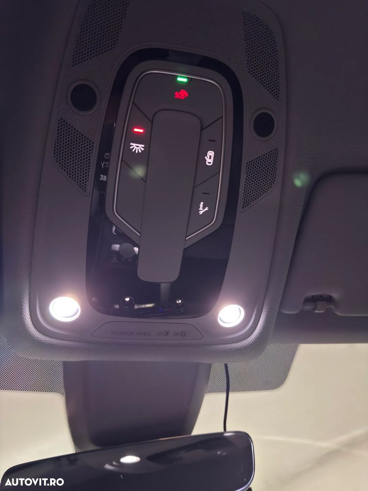 Audi A4 2.0 TDI quattro S tronic - 29