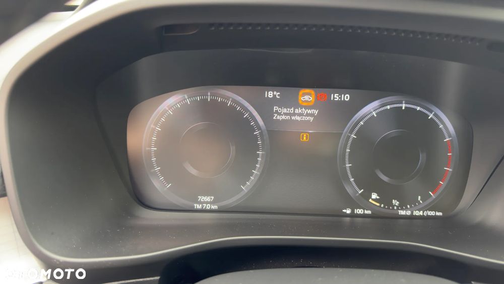Volvo XC 40 - 8