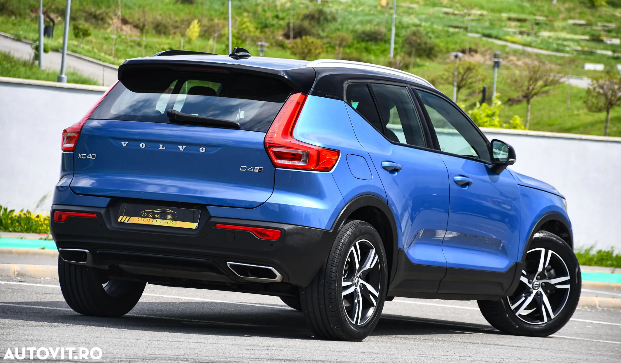 Volvo XC 40 D4 AWD Geartronic R-Design - 10