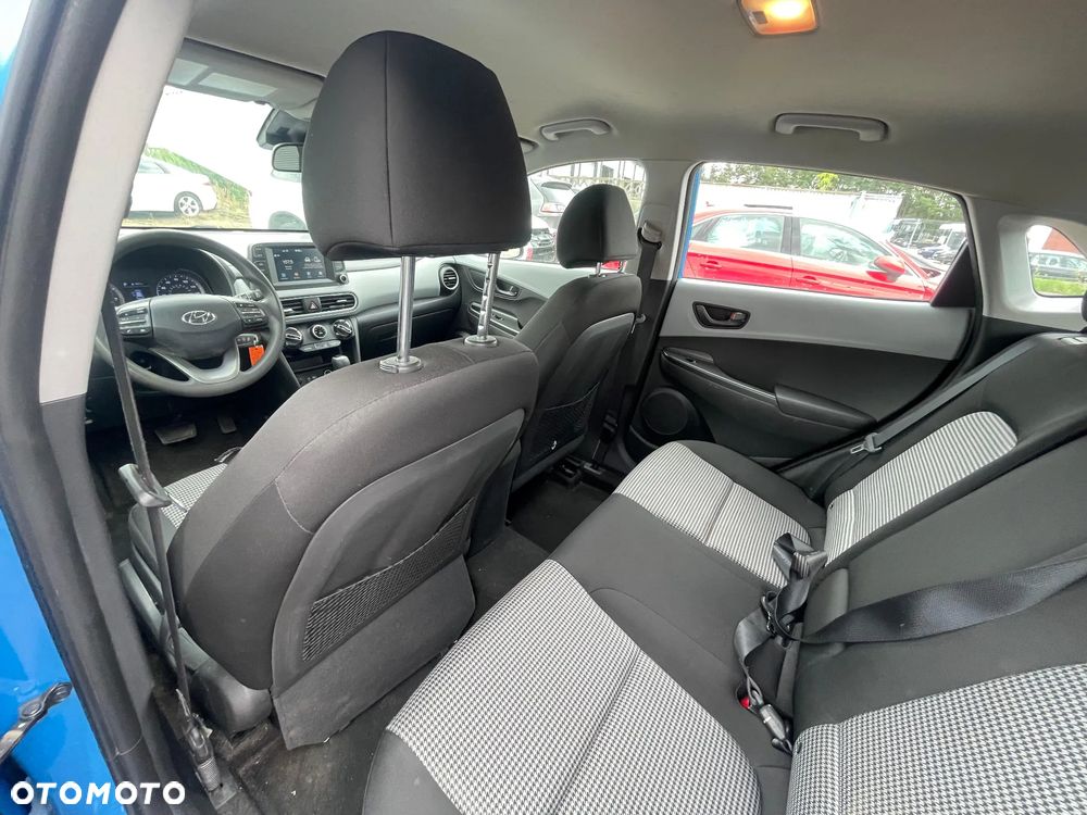 Hyundai Kona - 10