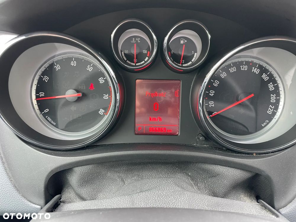 Opel Meriva 1.4 T Cosmo - 12