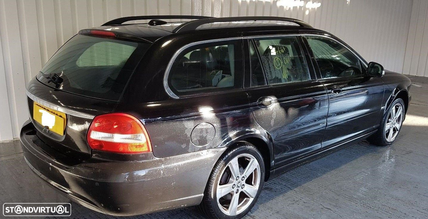 Jaguar X Type SE 2.0 TDCI de 2008 disponível para peças x400 - 3