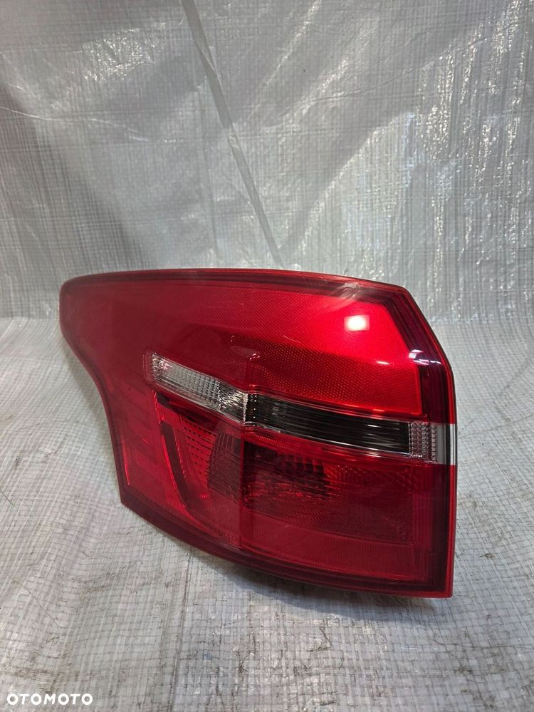 LAMPA TYŁ LEWA FORD FOCUS MK3 LIFT KOMBI F1EB-13405-D - 1