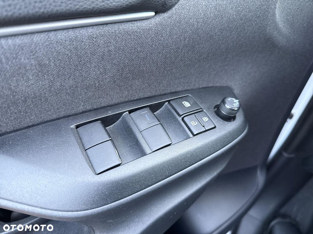 Toyota Yaris Cross Hybrid 1.5 Comfort - 17