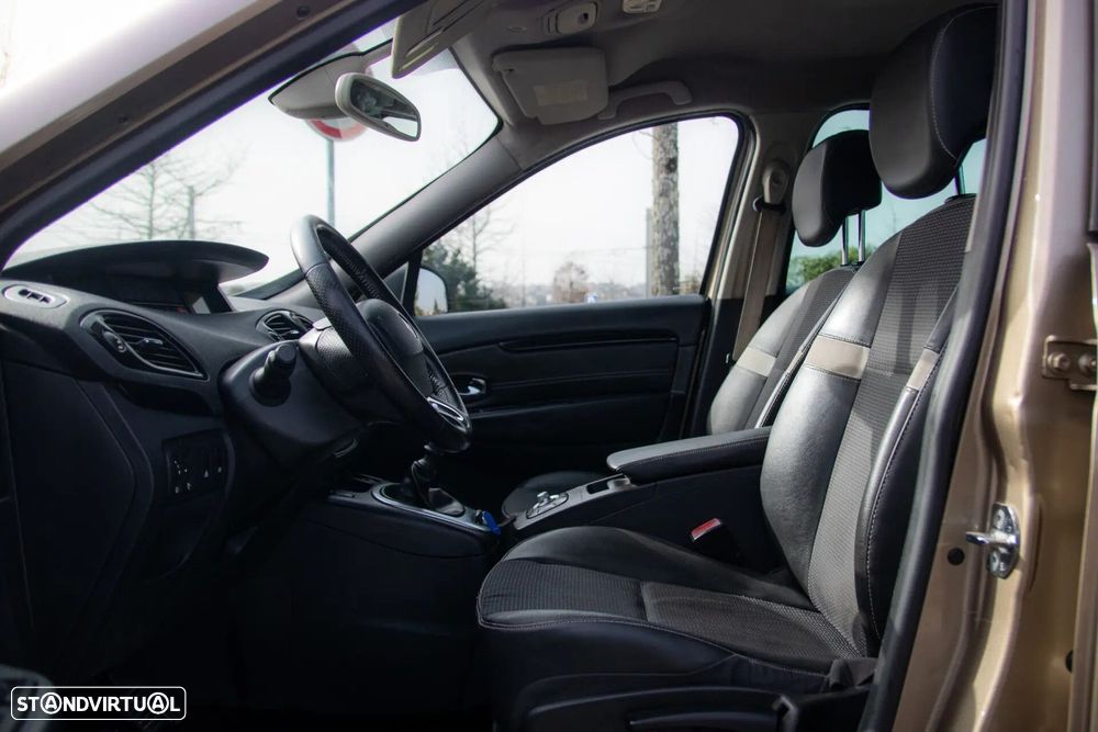 Renault Scénic 1.5 dCi Bose Edition SS - 29