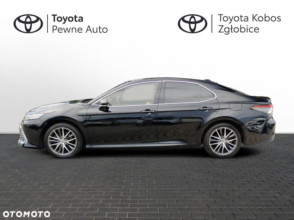 Toyota Camry 2.5 Hybrid Executive CVT - 2