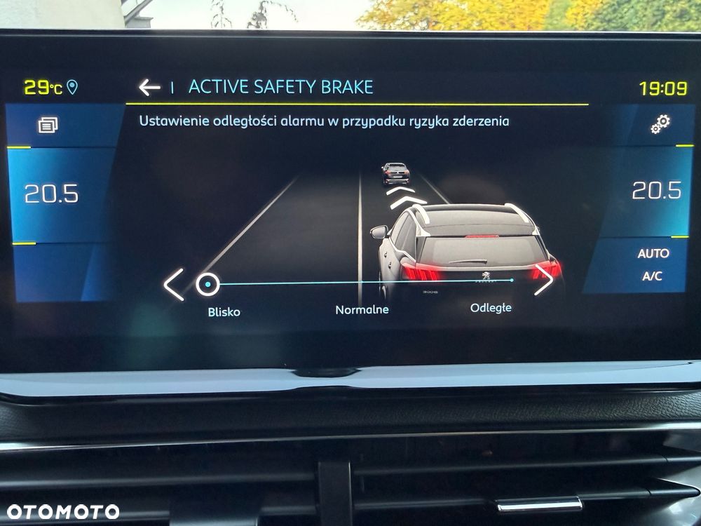 Peugeot 3008 225 e-EAT8 Allure Pack - 30