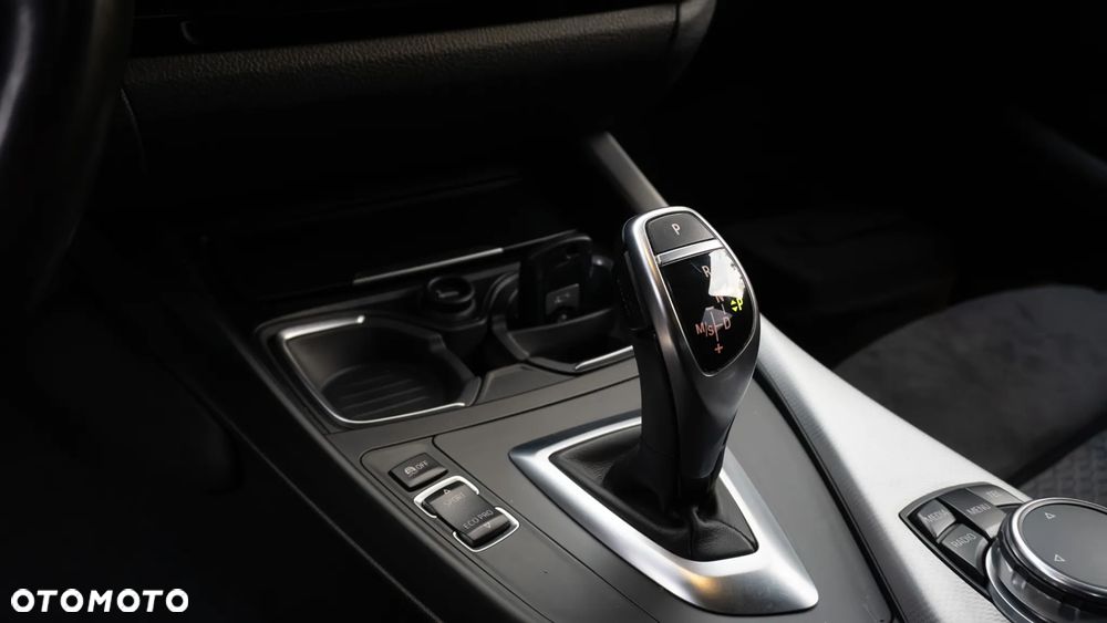 BMW Seria 1 120d xDrive Edition M Sport Shadow - 18