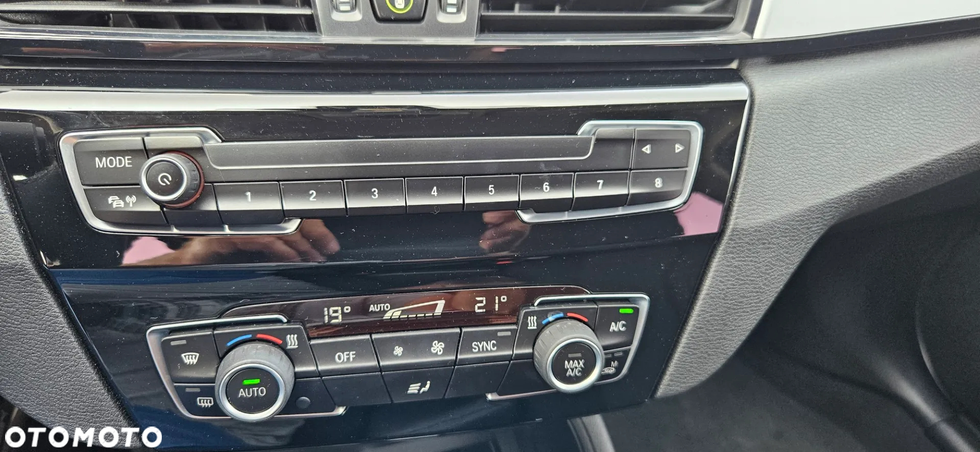 BMW X1 sDrive18i - 36