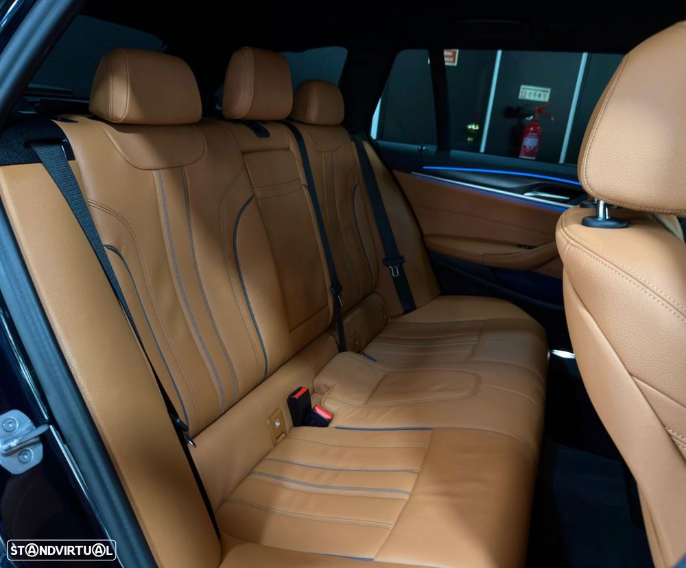 BMW 520 - 24