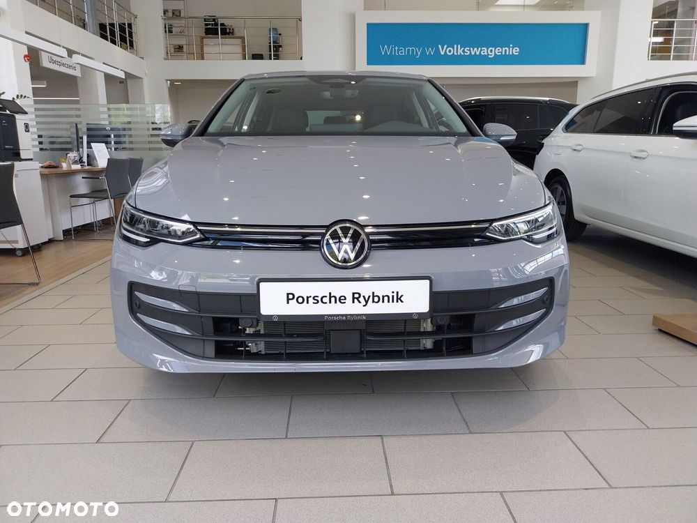 Volkswagen Golf - 3