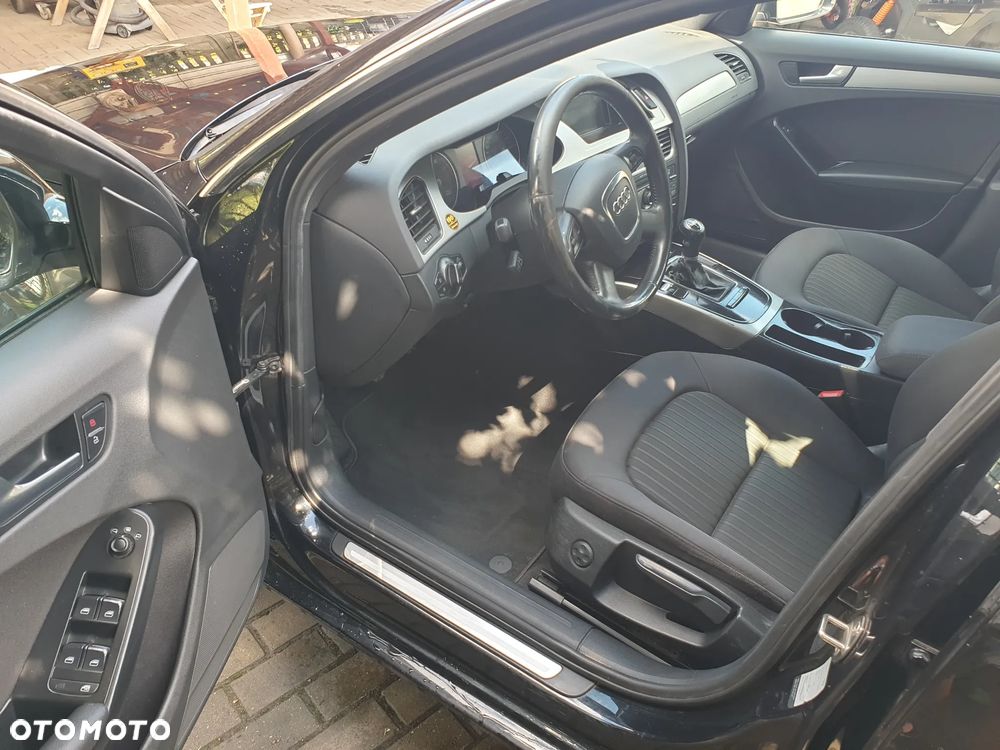 Audi A4 Avant 1.8 TFSI Attraction - 9