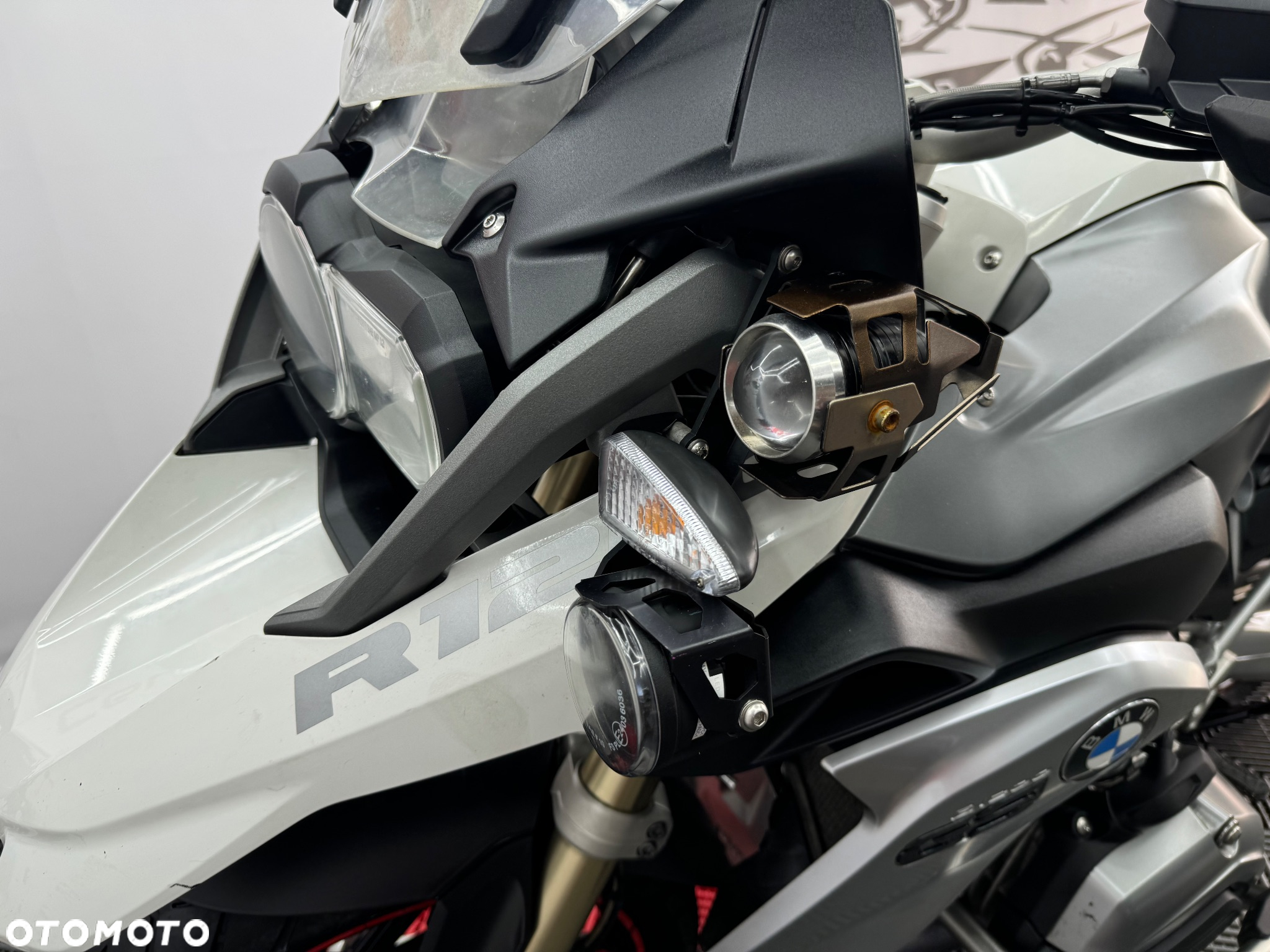 BMW R - 18