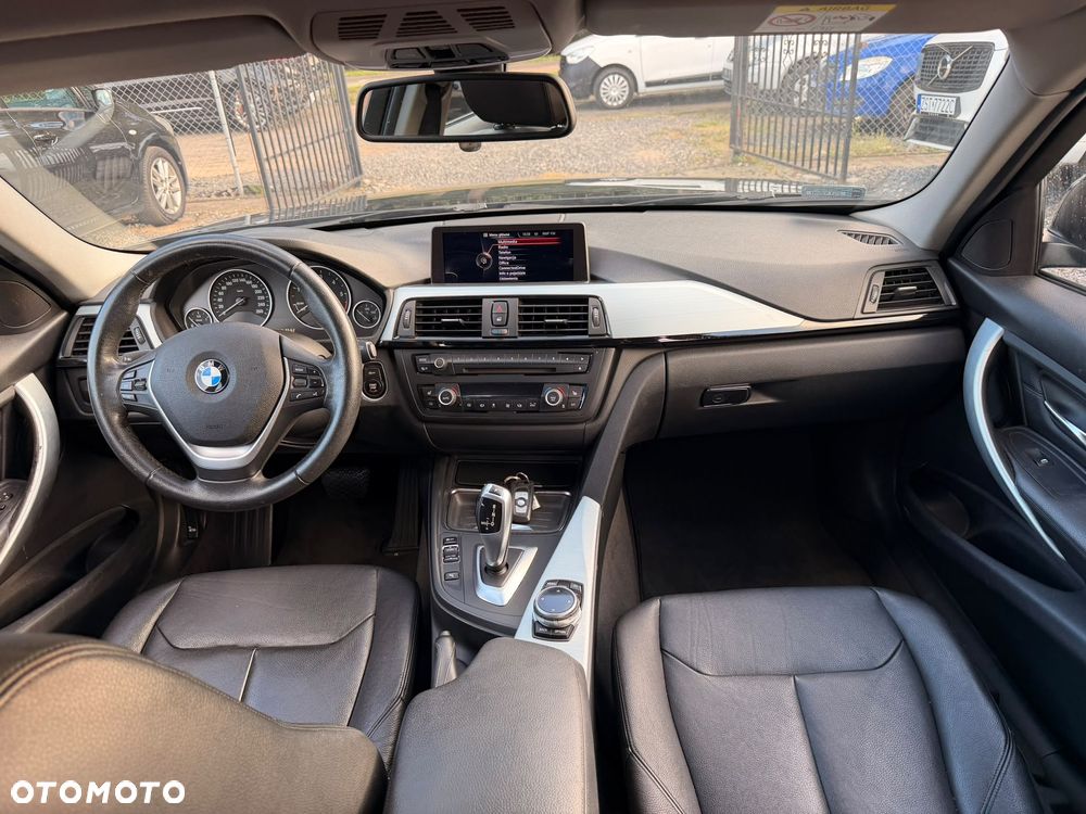 BMW Seria 3 318d Sport Line - 8