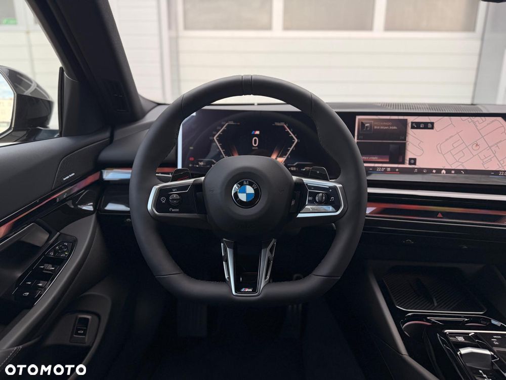 BMW Seria 5 520d xDrive mHEV M Sport - 32