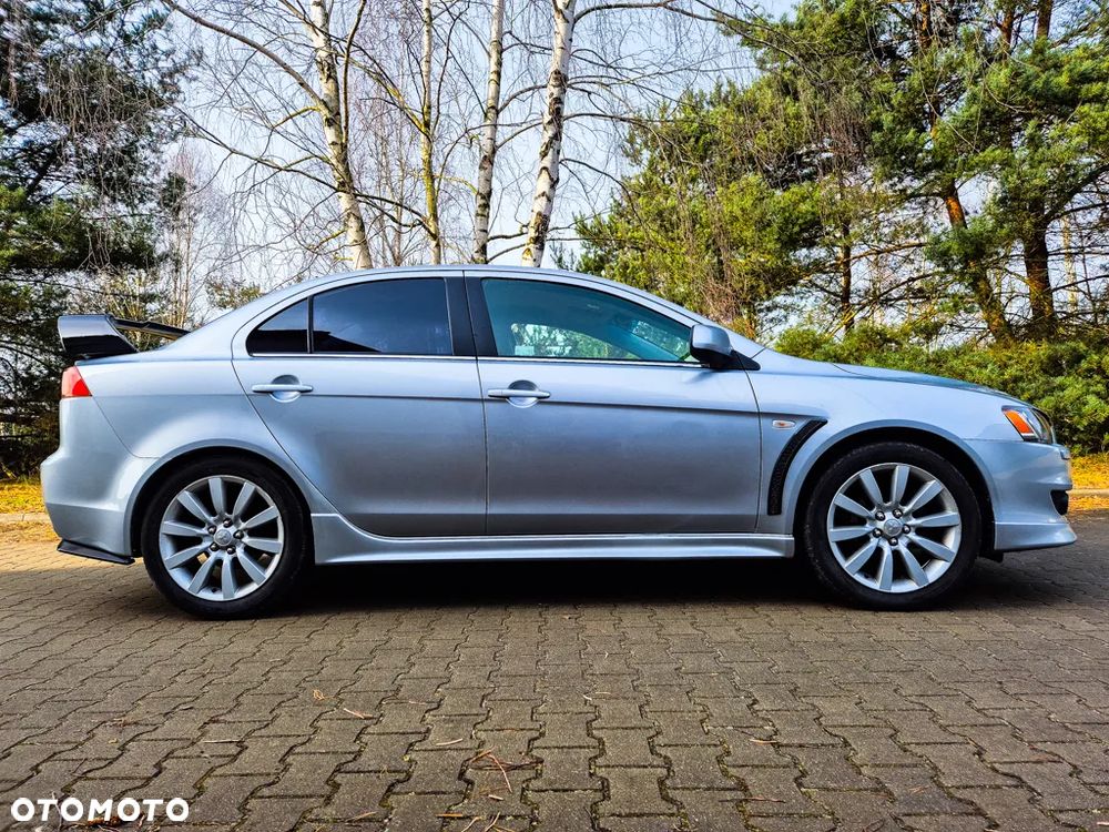Mitsubishi Lancer 1.8 Intense - 7