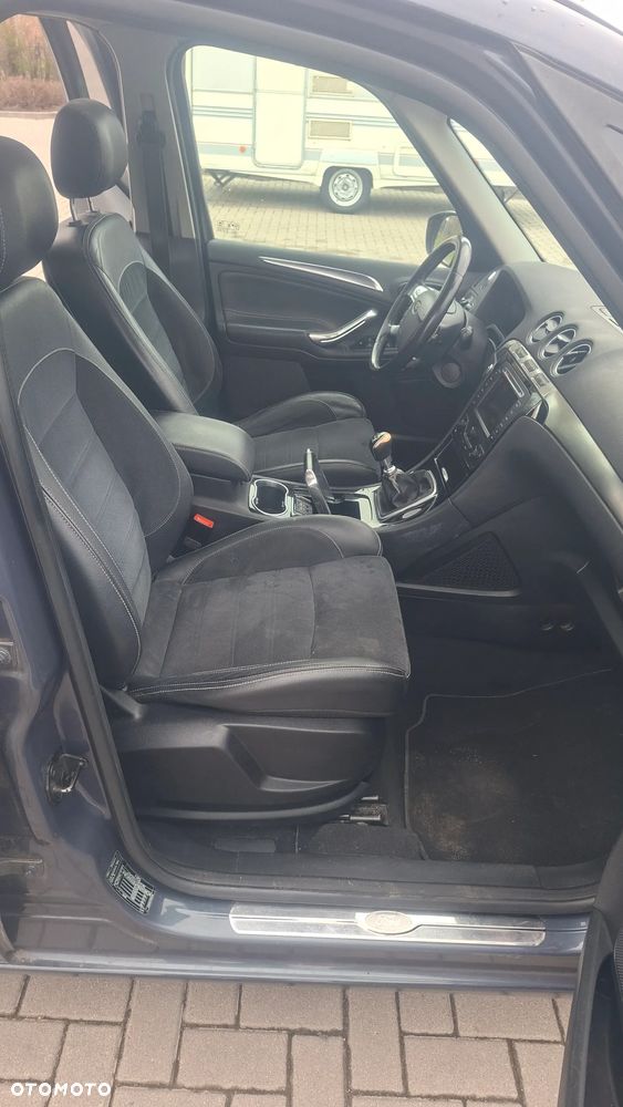 Ford Galaxy 2.0 TDCi Ghia - 13