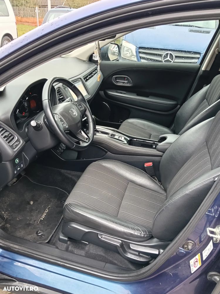 Honda HR-V 1.5 i-VTEC 4x2 CVT Elegance - 7