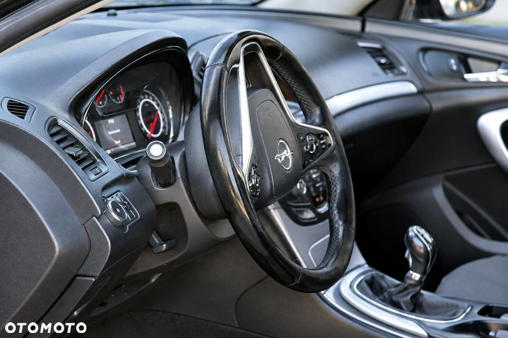 Opel Insignia 2.0 CDTI - 14