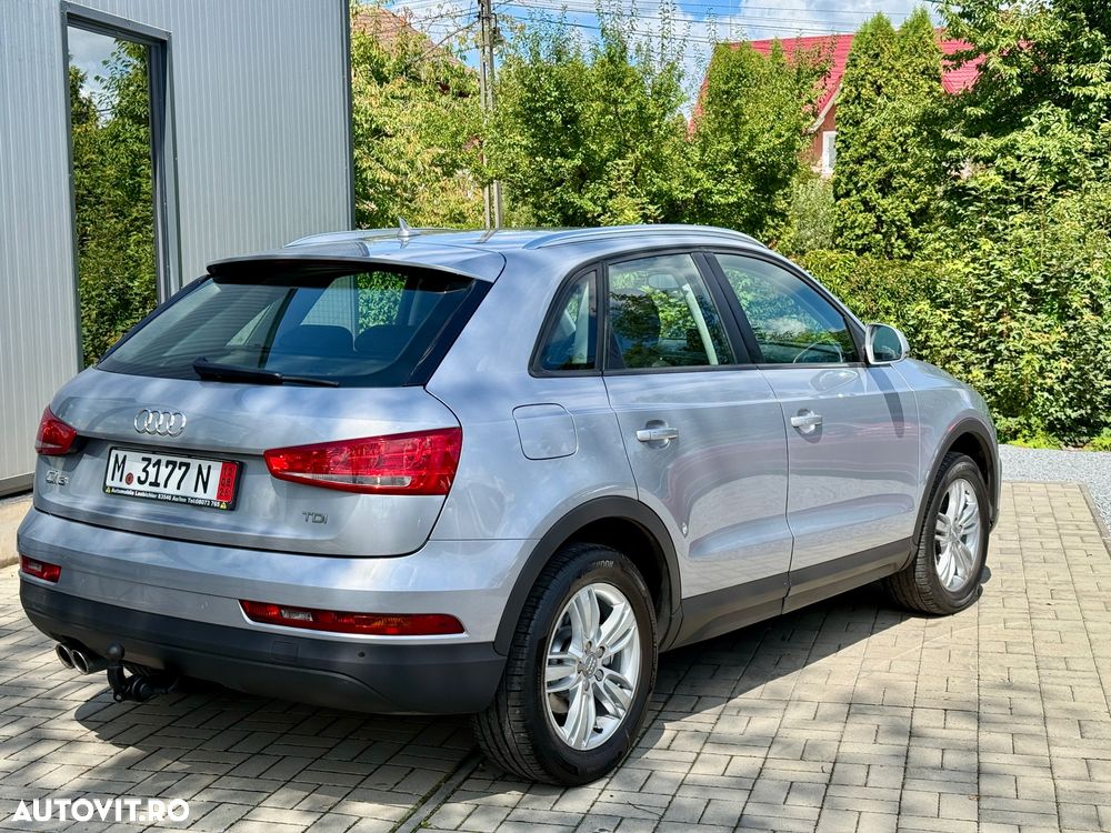 Audi Q3 2.0 TDI Sport - 4