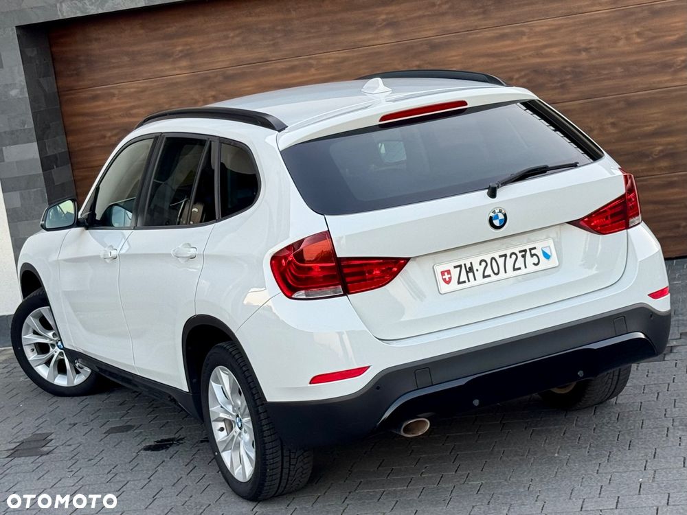 BMW X1 sDrive18d Sport Line - 7
