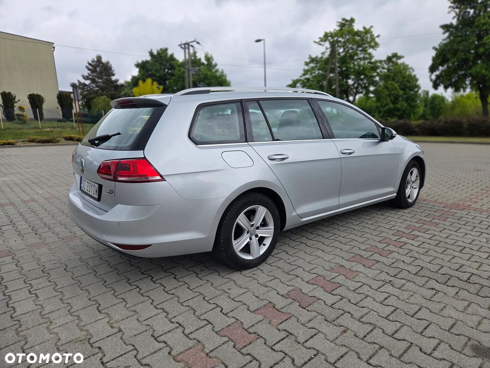 Volkswagen Golf 1.4 TSI BMT Comfortline - 11