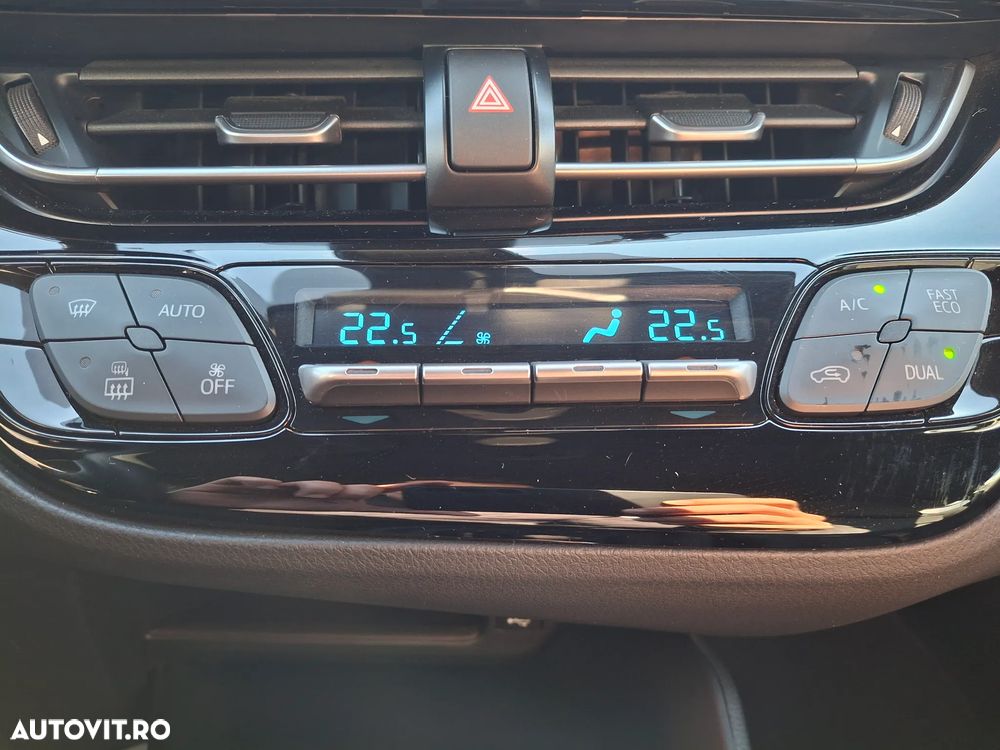 Toyota C-HR 1.8 HSD 4x2 CVT C-enter - 22