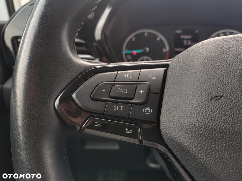 Ford Tourneo Connect Grand - 15