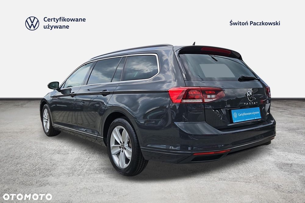 Volkswagen Passat - 3