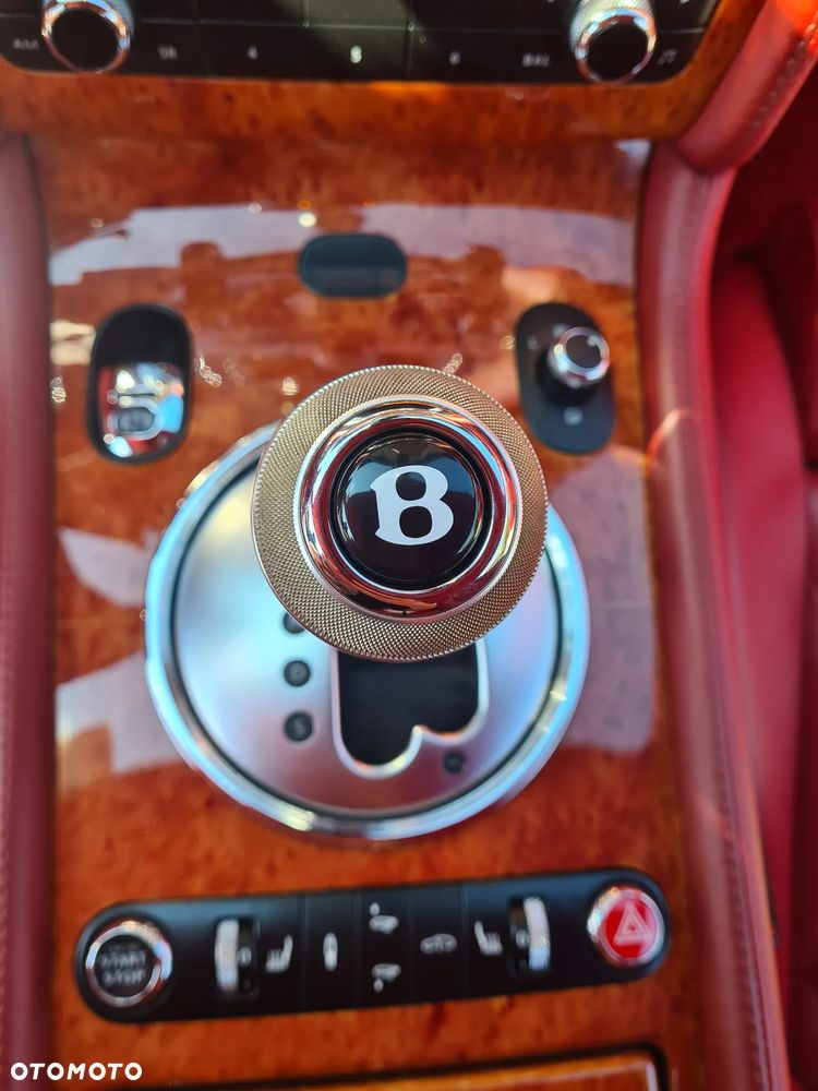 Bentley Continental GT - 15