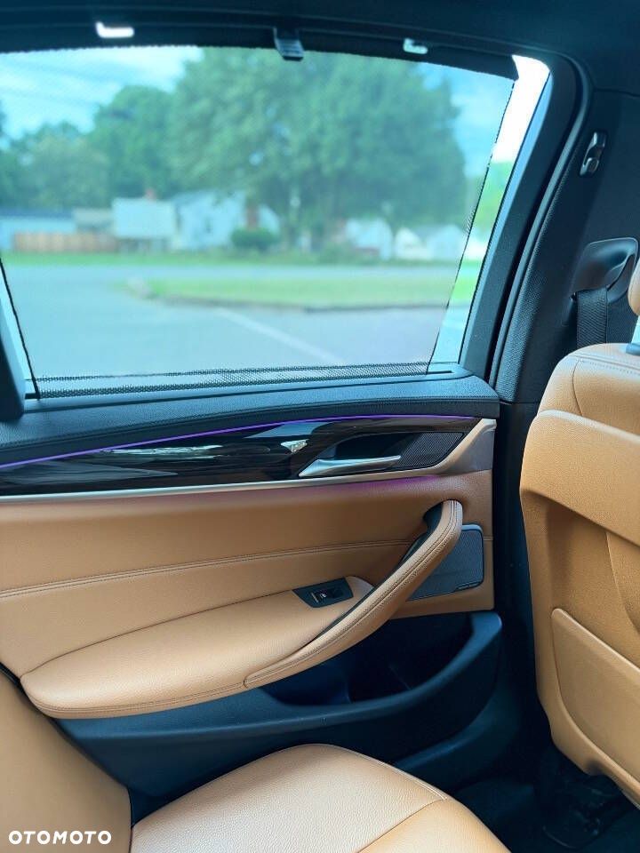 BMW Seria 5 530i xDrive Luxury Line - 26