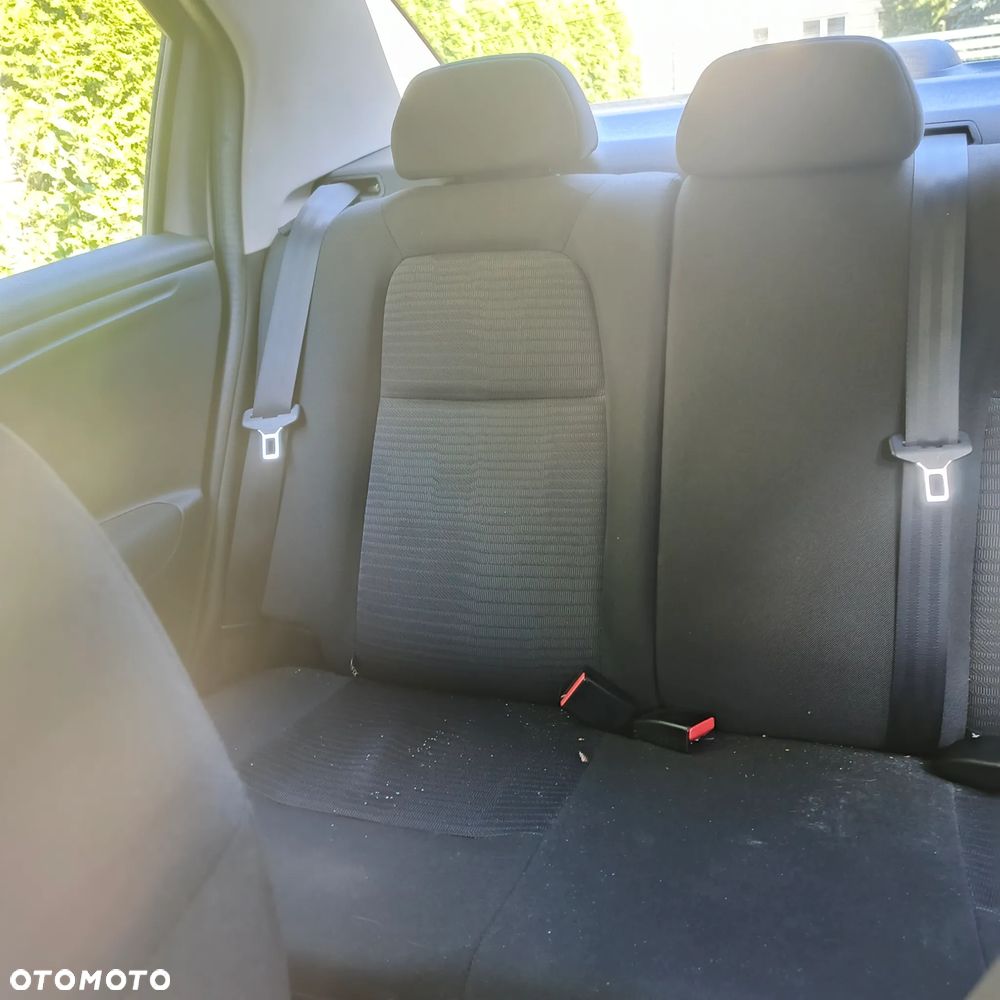 Peugeot 301 1.2 Pure Tech Access - 6