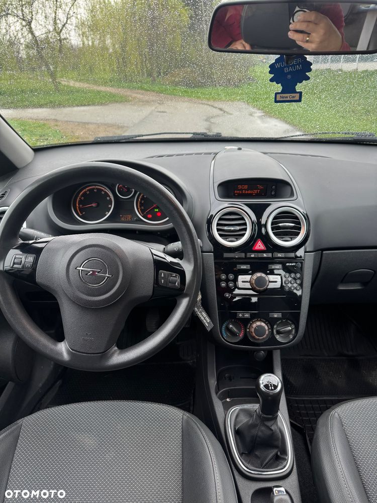 Opel Corsa 1.4 16V Enjoy - 12