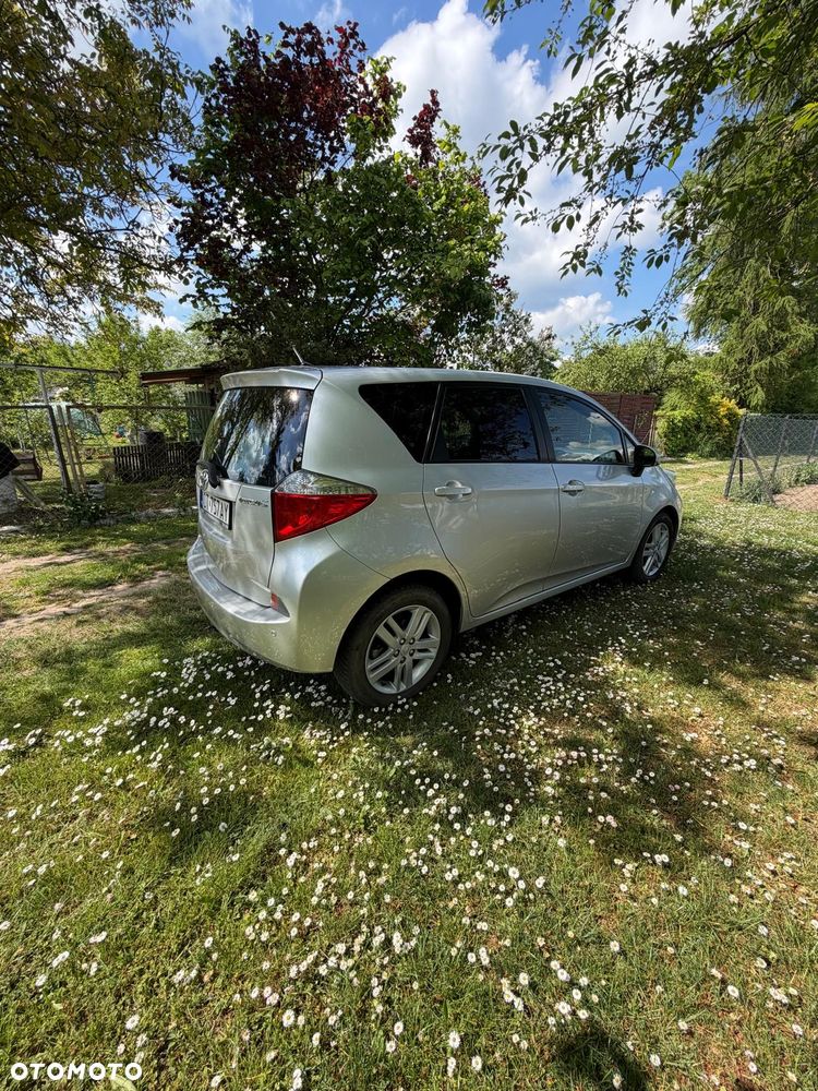Toyota Verso S 1.33 Premium - 6