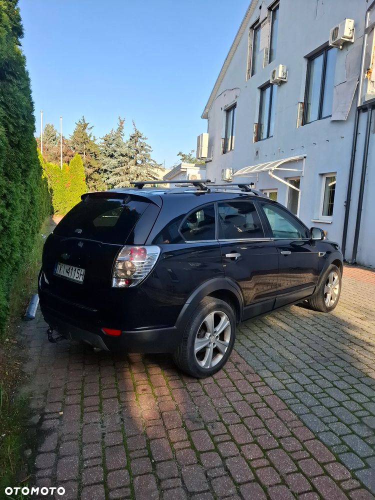 Chevrolet Captiva 2.2 d LTZ - 3