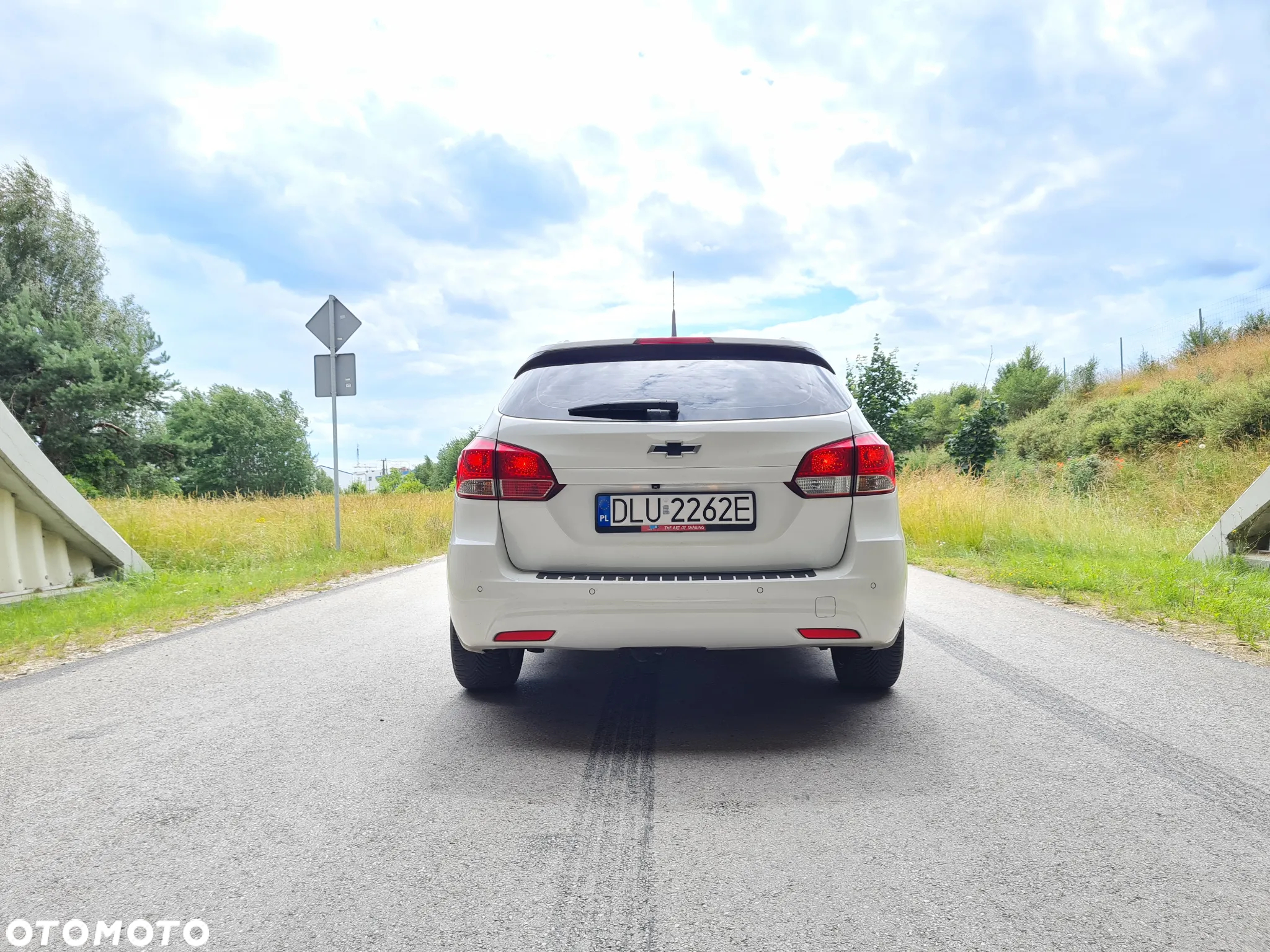 Chevrolet Cruze 1.8 LTZ+ - 8