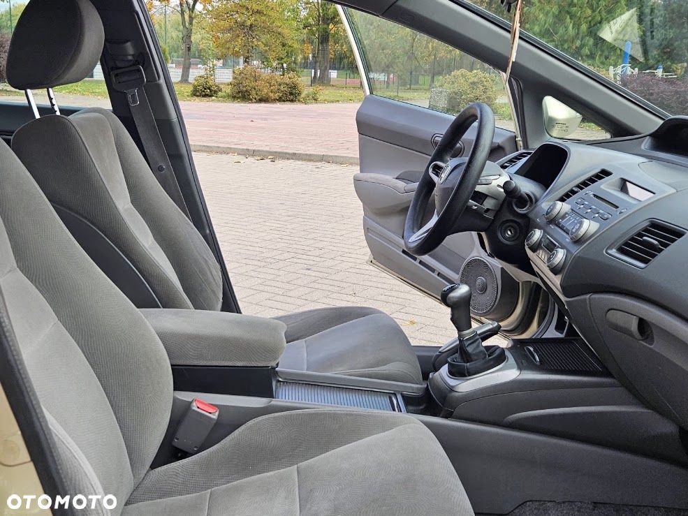 Honda Civic - 12