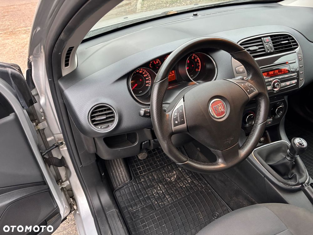 Fiat Bravo 1.4 T-JET 16V Street - 7