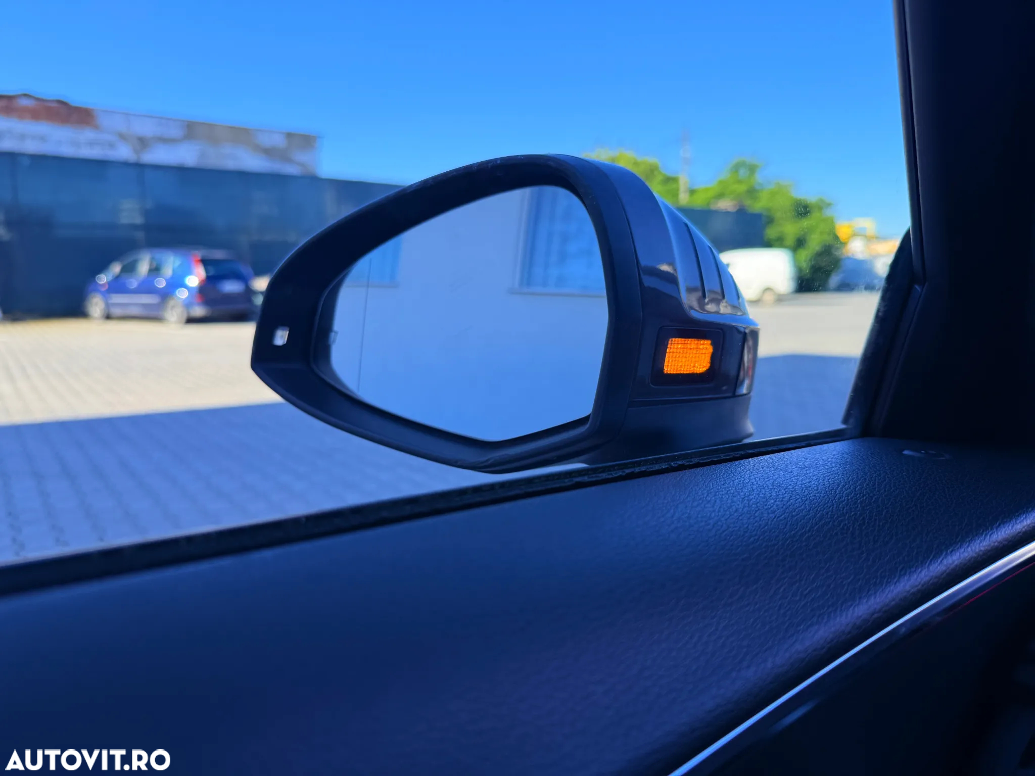 Audi A4 Avant 2.0 TDI S tronic quattro - 33