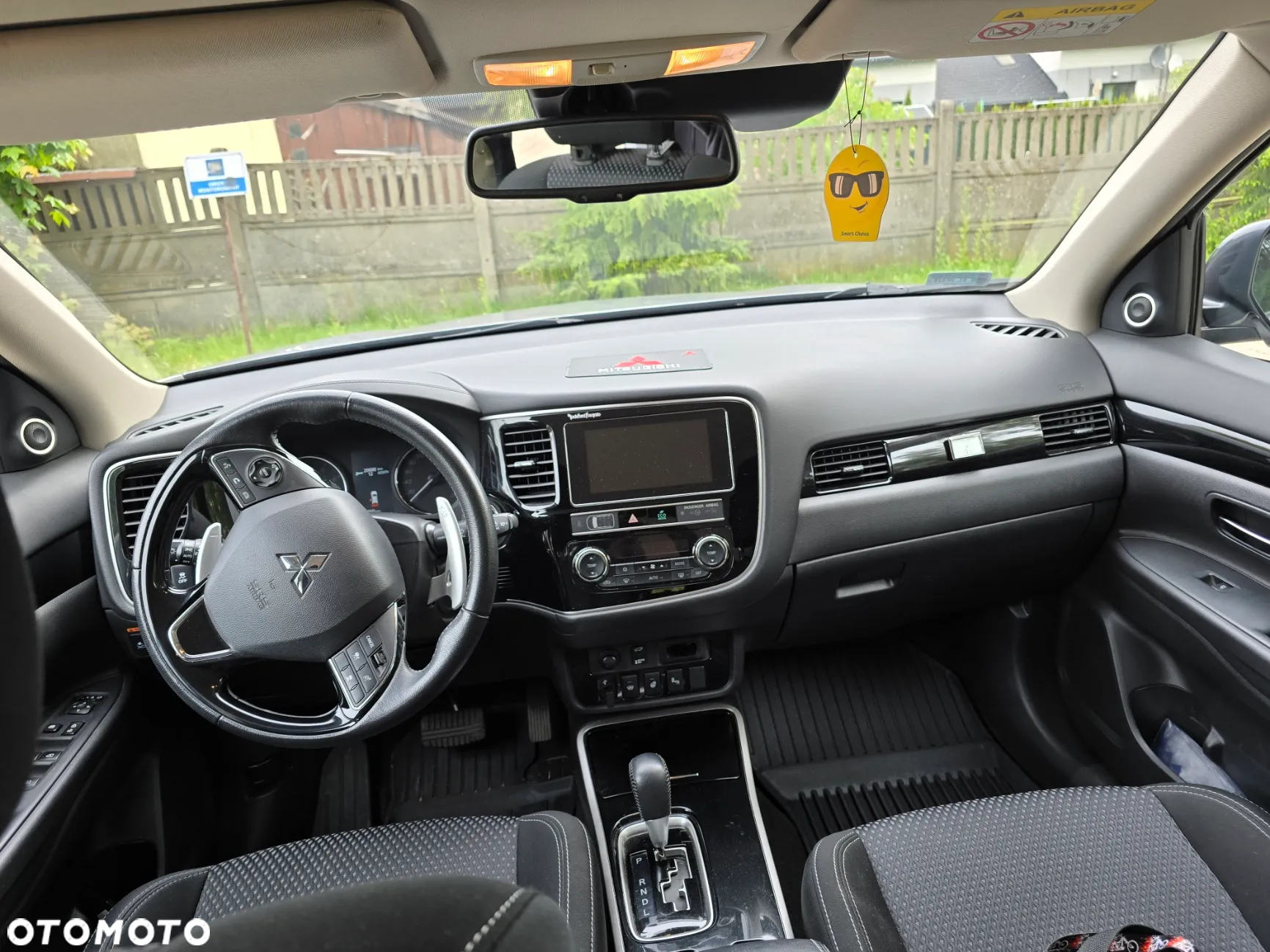 Mitsubishi Outlander 2.0 Instyle + 4WD CVT - 7